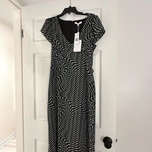 NEW WAYF Elegant Black and White Patterned Dress